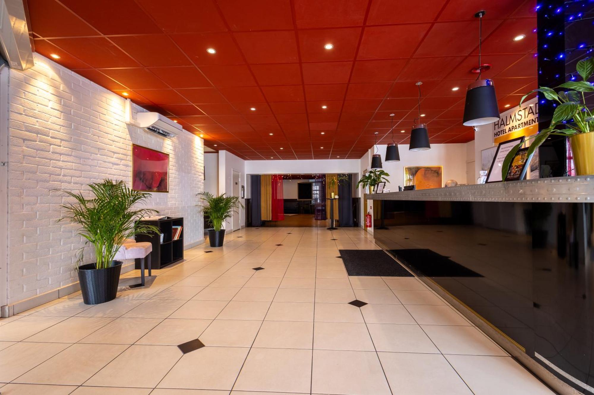 Halmstad Hotel Apartments Esterno foto